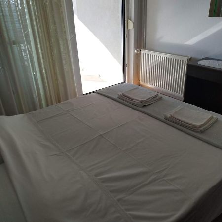 Apartments Marino ノヴィ・ヴィノドロスキー エクステリア 写真